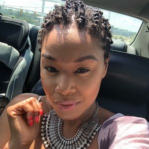 Meet your Posher, Veronica